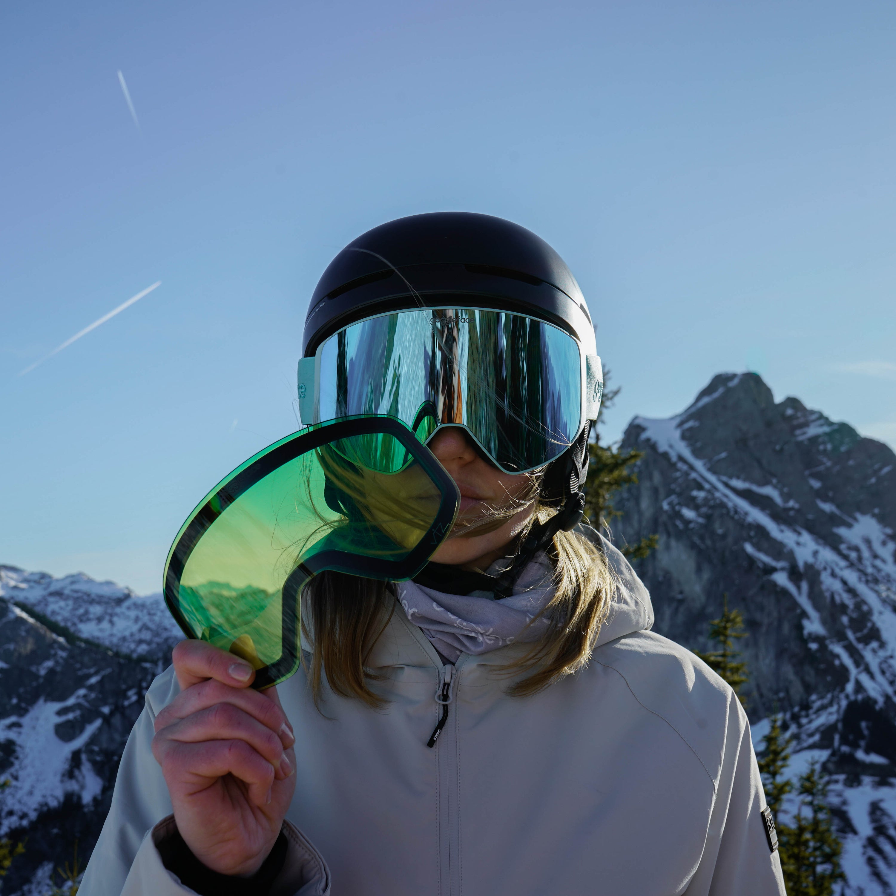Straight-Line Pro – Skibrille mit Linsenwechselsystem & Breitem Sichtfeld